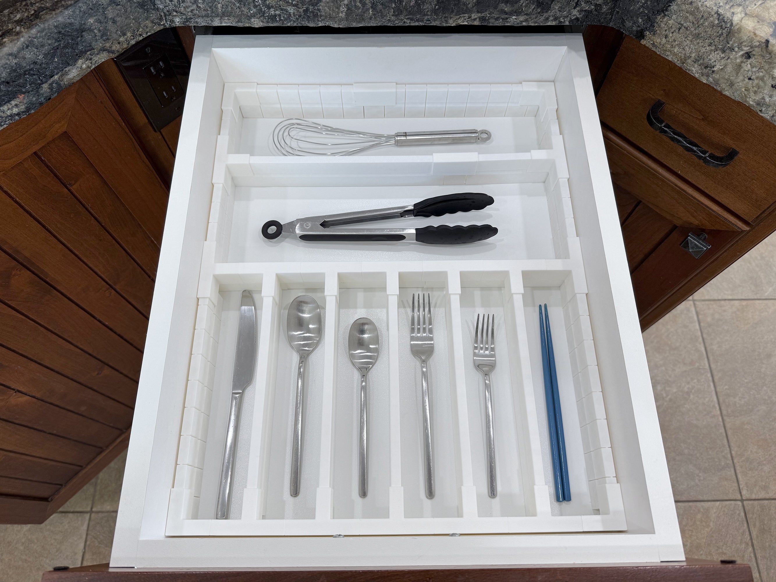 Snap Drawer Dividers